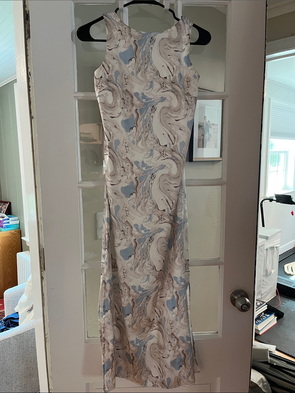 Joie Marble-Print Sleeveless Maxi Dress in Light Blue and Cream